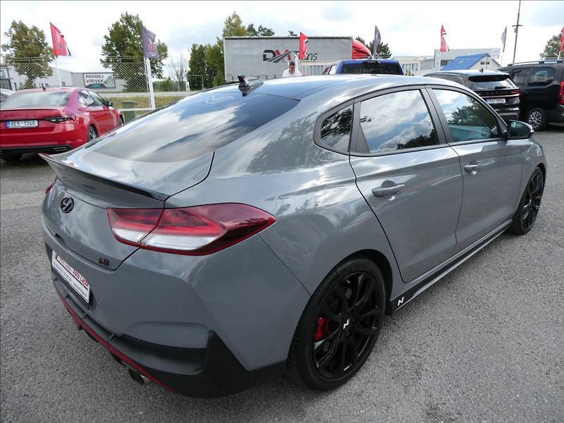 Hyundai i30 2,0 i N 202kW serviska - fotka 9 z 50