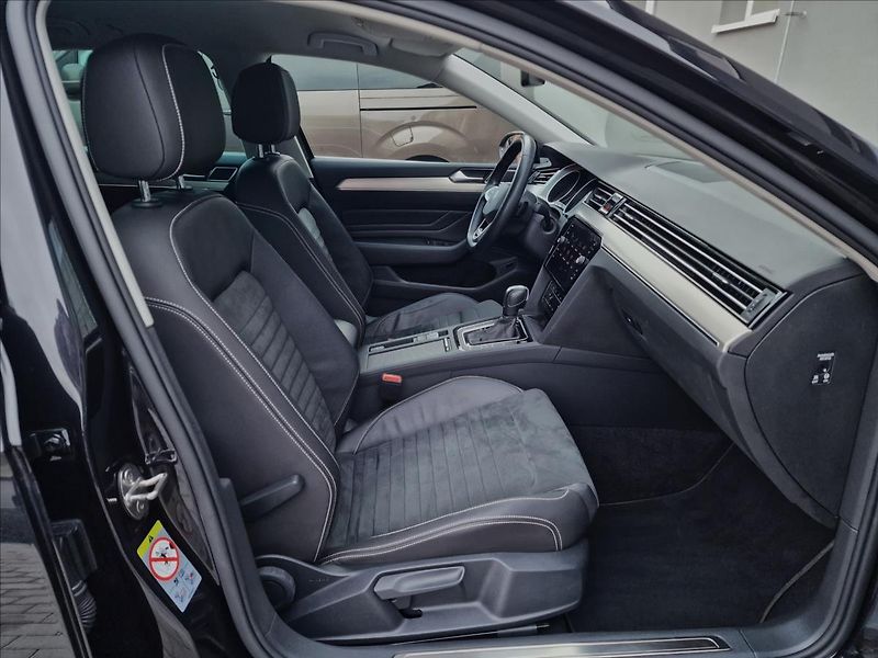 Volkswagen Passat 2.0 TDI 147kW 4MOT DSG Eleganc - fotka 14 z 50