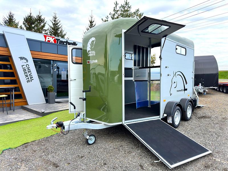 Cheval Liberté (2026) Touring XL, ZELENÝ - fotografie inzerátu