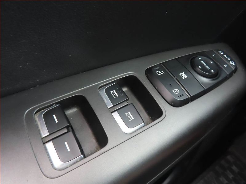 Kia Sportage (2021) 1.6 CRDi, Automat, ČR,1.maj - fotka 14 z 14