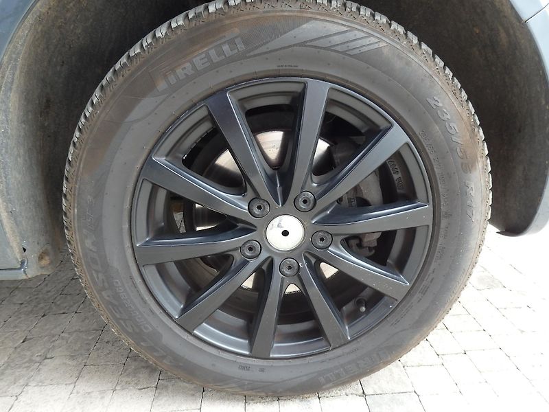 Volkswagen Multivan 2,5 TDi KLIMATIZACE - fotka 17 z 19
