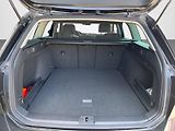 Volkswagen Passat (2023) 2.0 TDI 110kW DSG Business - náhled 29
