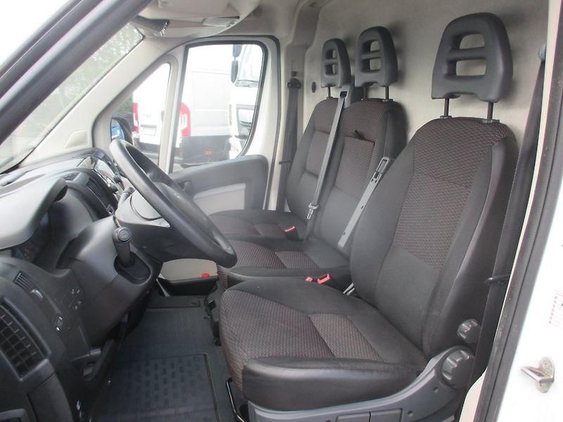 Peugeot Boxer L2H1 chladící bez el. zásuvky - fotka 13 z 16