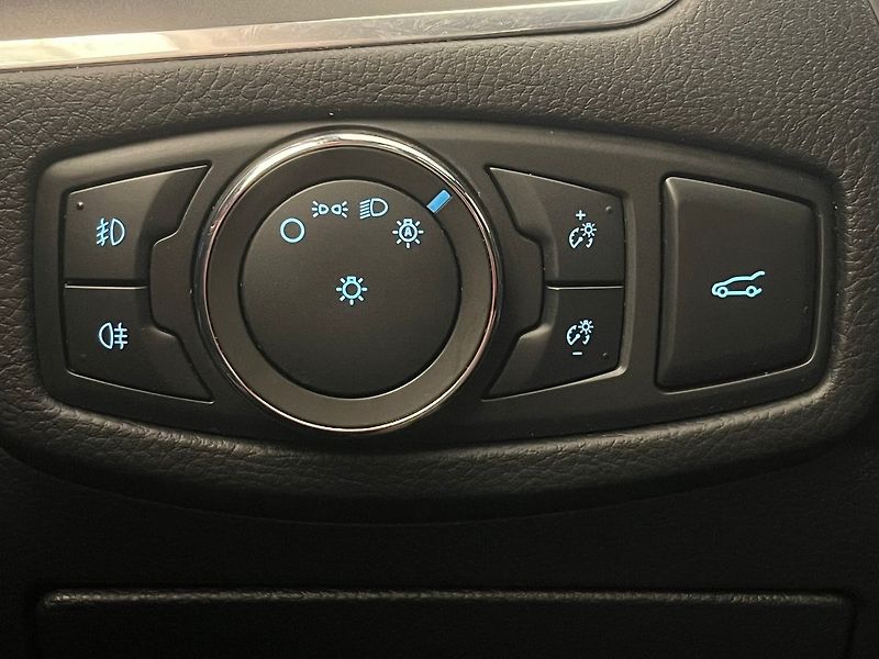 Ford S-MAX 2.5 HEV ST-Line 7míst - fotka 13 z 78