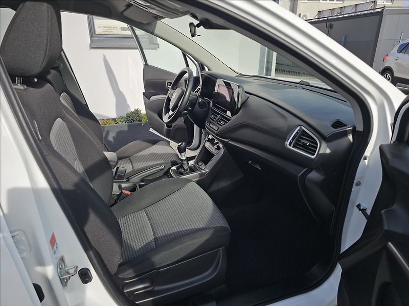 Suzuki SX4 S-Cross 1,4 T BoosterJet AllGrip 4x4 - fotka 34 z 45