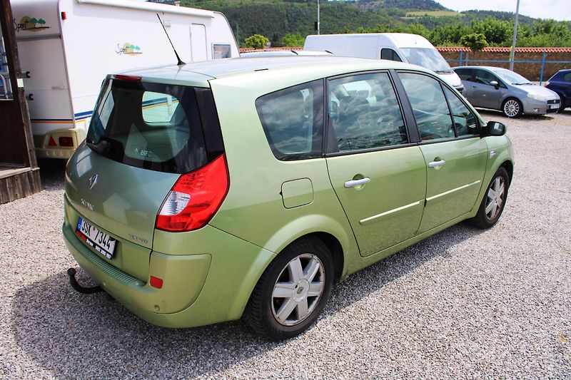 Renault Grand Scénic (2006) REZERVACE - fotka 7 z 16
