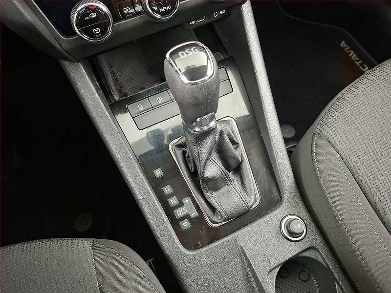 Škoda Octavia (2017) 1.4 TSI, Automat, Navi - fotka 15 z 17