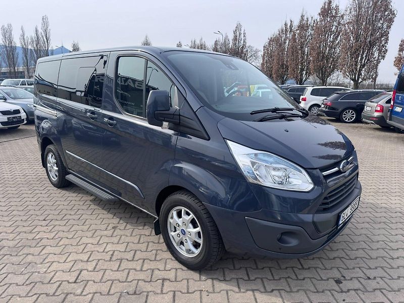 Ford Tourneo Custom (2013) 2,2D 114KW 8X  2X ŠOUP. SERVIS - fotka 8 z 50