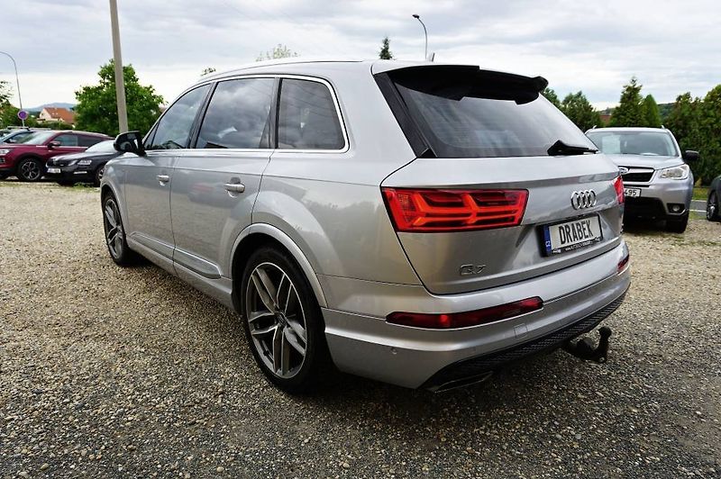Audi Q7 (2016) S-LINE 3,0 TDI 200 kW - fotka 7 z 55
