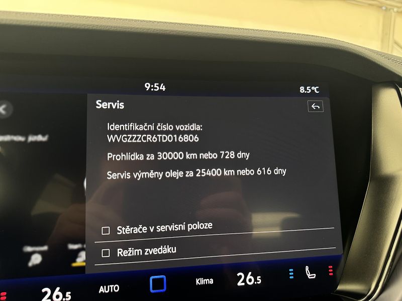 Volkswagen Touareg 3.0d*DPH*R-LINE*Final Edition* - fotka 42 z 50