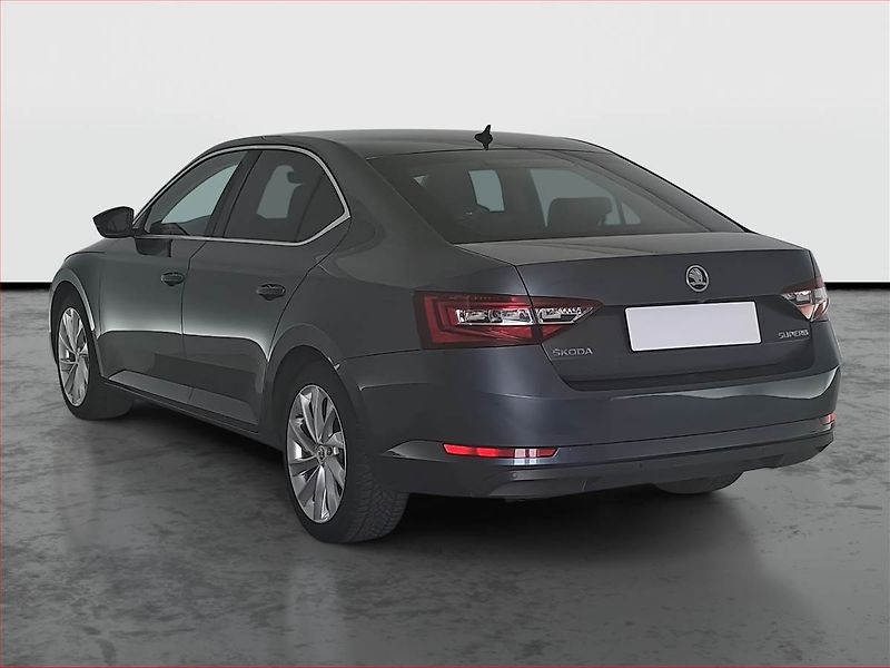 Škoda Superb (2016) Style Plus 2.0 TDI, Automat - fotka 4 z 18
