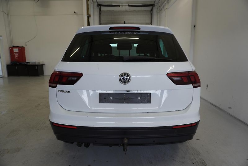 Volkswagen Tiguan 2.0 TDi 110kW DSG7 - fotka 4 z 38