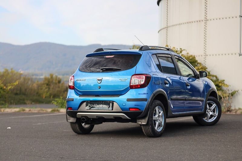 Dacia Sandero STEPWAY - fotka 16 z 16