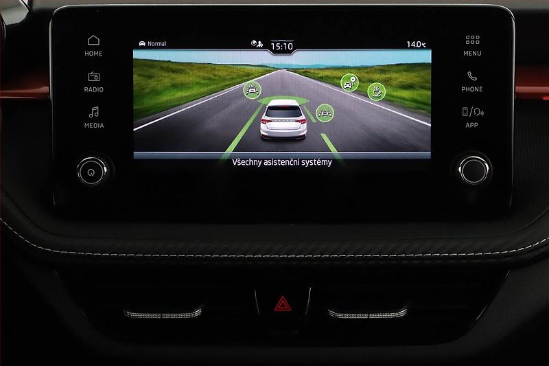 Škoda Fabia (2025) 1.0 TSI, MONTE CARLO, AUTOMAT - fotka 14 z 17