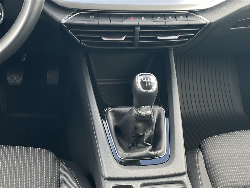 Škoda Octavia 1,5 TSI Combi Ambition Plus - fotka 13 z 23