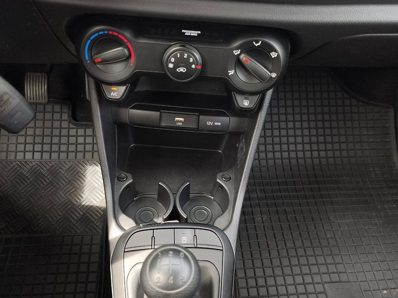 Kia Picanto (2022) COMFORT 1.0 DPi 49kW, ČR, 1 Ma - fotka 17 z 21