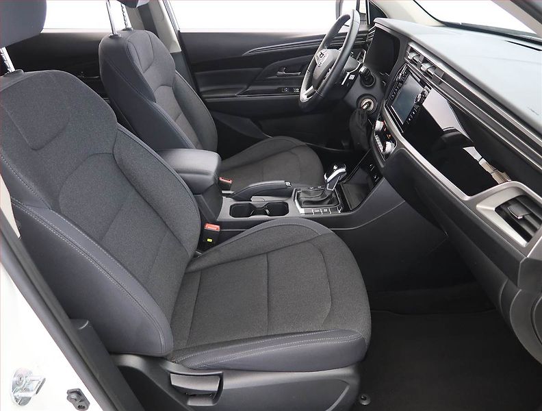SsangYong Korando (2021) 1.5 T-GDI, Automat, Serv.kniha - fotka 9 z 20