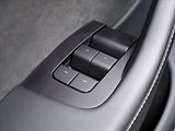 Tesla Model Y LR AWD sOH 92% 1.Maj DPH - náhled 15