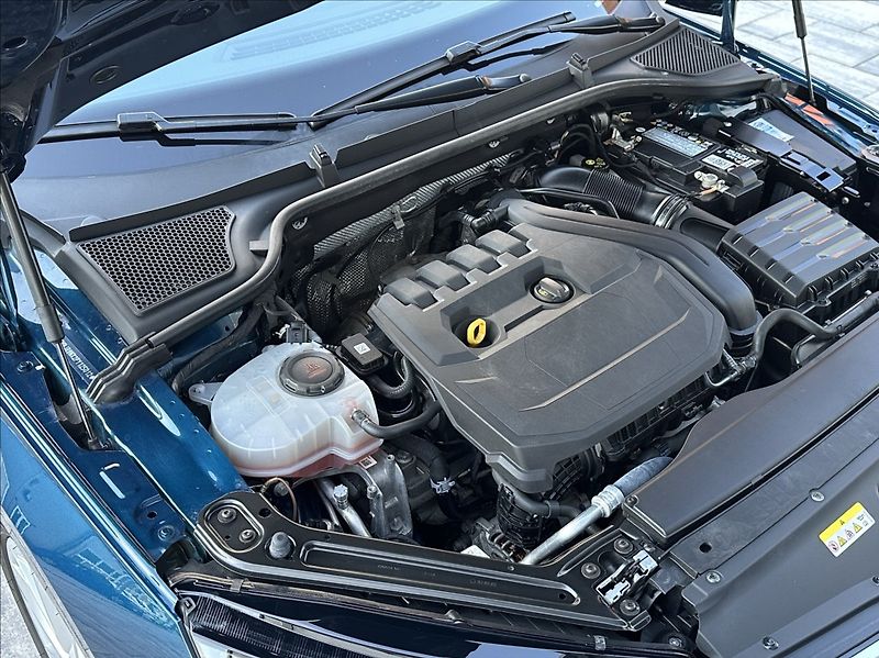 Škoda Octavia 1,5 TSI 150PS  Style M/T - fotka 53 z 60