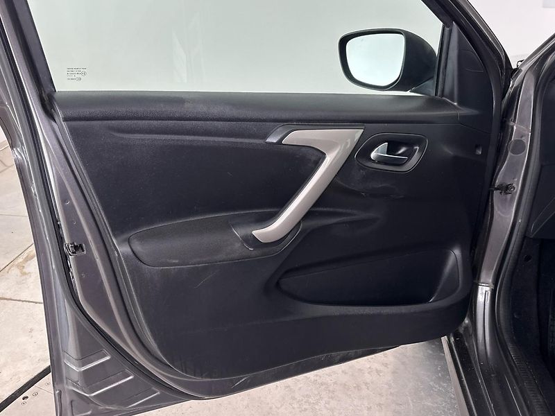 Citroën C-Elysée Sedan - fotka 13 z 24