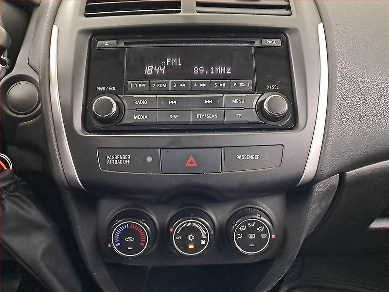 Mitsubishi ASX (2014) 1.6 MIVEC, Serv.kniha - fotka 12 z 14