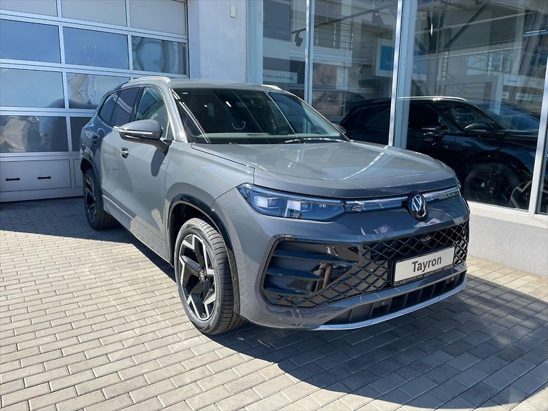 Volkswagen Tayron (2025) 1,5 TSI 150kW eHybrid  R-Line - fotka 3 z 18