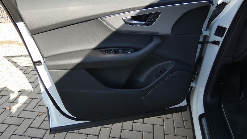 Audi Q7 45 TDI quattro tiptronic - fotka 8 z 25