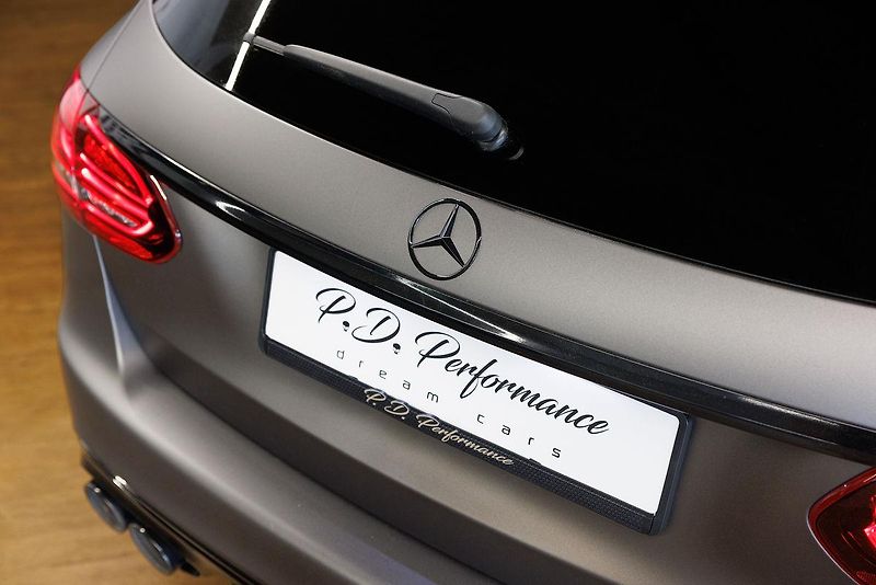 Mercedes-Benz Třídy C (2019) C43 AMG V6 Biturbo 4Matic - fotka 11 z 44