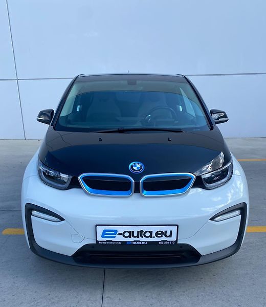 BMW i3 (2021) 120 Ah 2021 - fotka 2 z 19