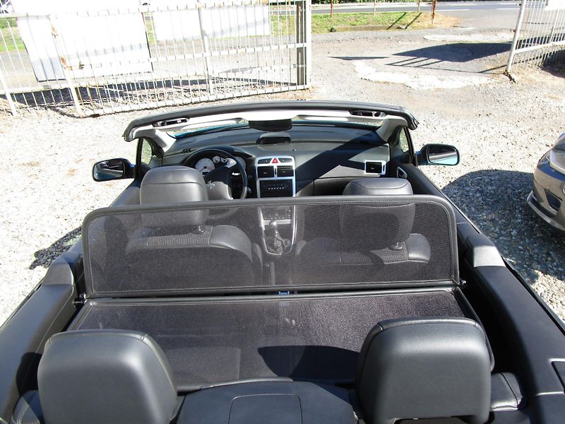Peugeot 307 2,0-103KW-KABRIOLET-PĚKNÝ - fotka 11 z 28