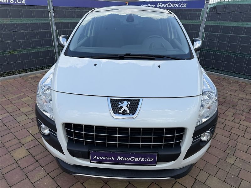 Peugeot 3008 1.6 HDi Head-Up - fotka 2 z 18
