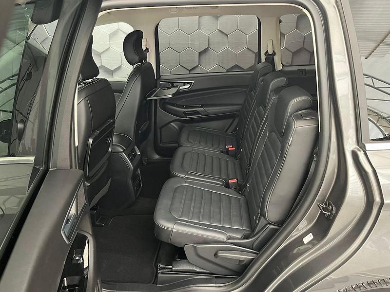 Ford Galaxy 2.5 HEV VIGNALE LED 7míst - fotka 27 z 77