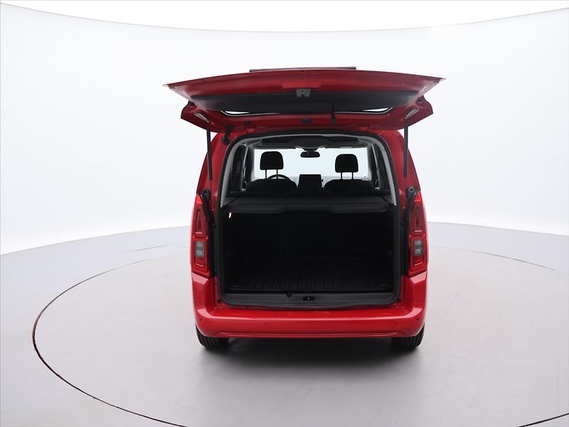 Opel Combo 1,5 CDTi 75kW Innovation CZ DP - fotka 9 z 27