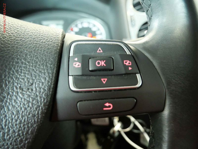 Volkswagen Tiguan (2012) 1.4 TSi 4x4, ČR, Sport - fotka 17 z 24