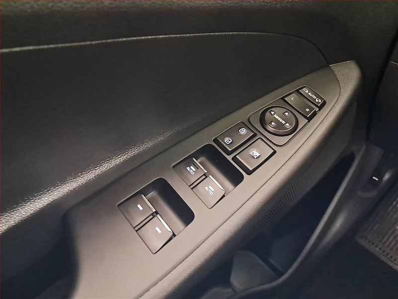 Hyundai Tucson (2019) Ice Braker 1.6 T-GDI, 4X4 - fotka 20 z 20