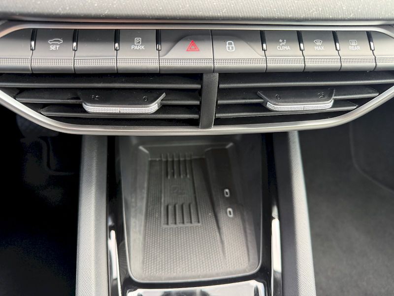 Škoda Octavia (2025) 2.0 TDI 110kW DSG Top Selectio - fotka 28 z 35