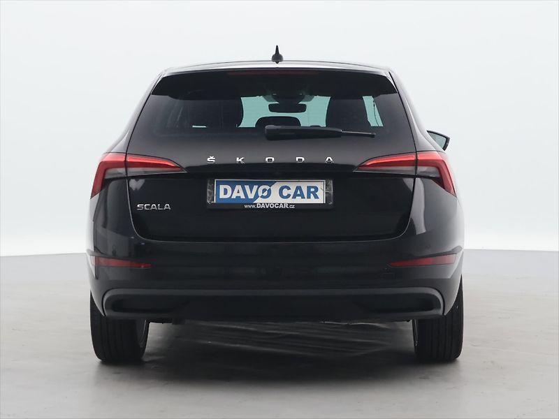 Škoda Scala 1.6 TDI  CZ Style Matrix LED - fotka 6 z 28