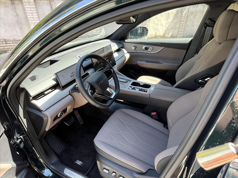 Chery Tiggo 8 1,6   ICE UNIQUE - fotka 8 z 12