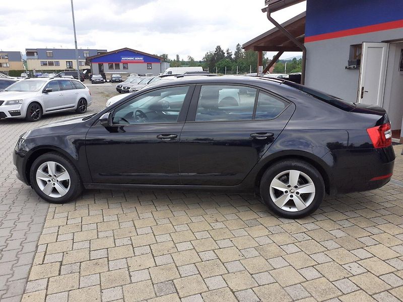 Škoda Octavia (2018) 1.4 TSi  110 Kw ČR - fotka 6 z 32
