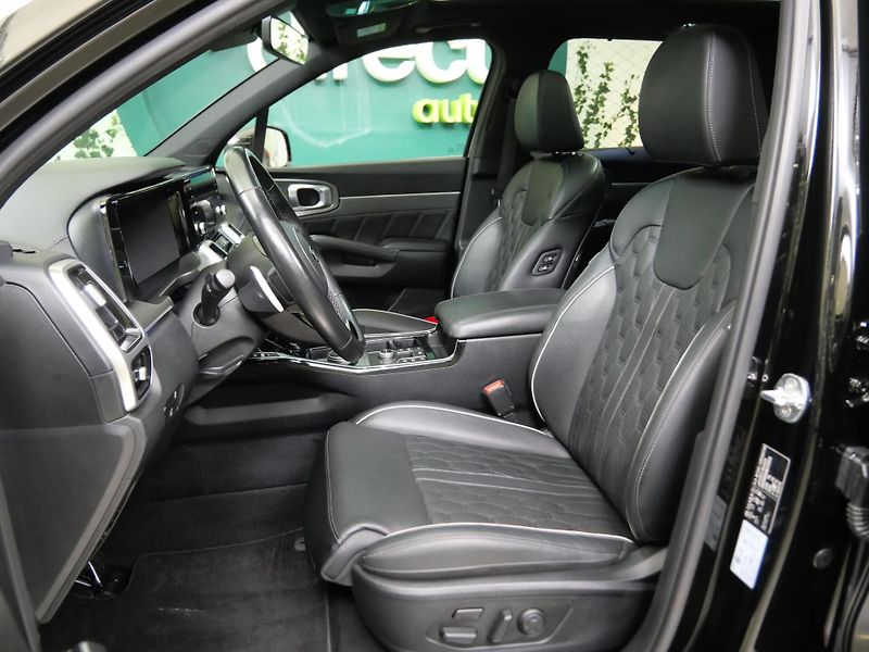 Kia Sorento - fotka 11 z 33