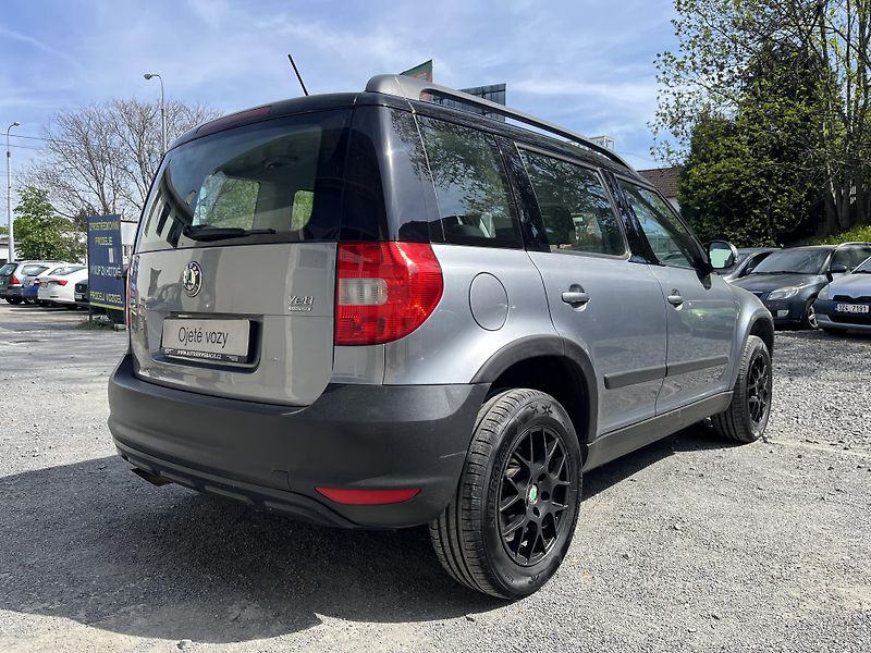 Škoda Yeti (2013) 1,6 TDi 77 Kw BLACK EDITION - fotka 5 z 17