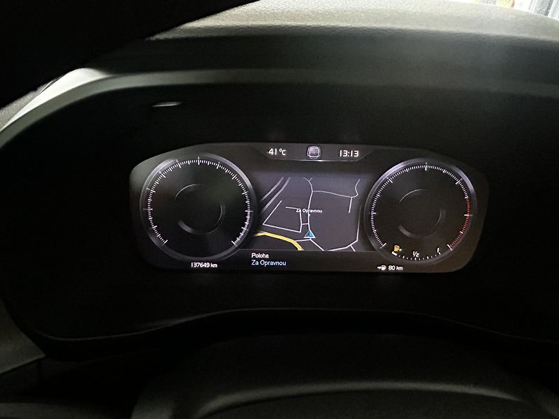 Volvo XC40 (2020) XC40 Inscription AWD - fotka 11 z 17