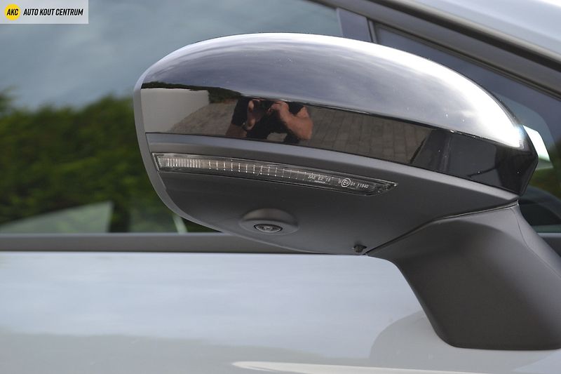 Renault Clio Techno TCe 90 - fotka 11 z 49