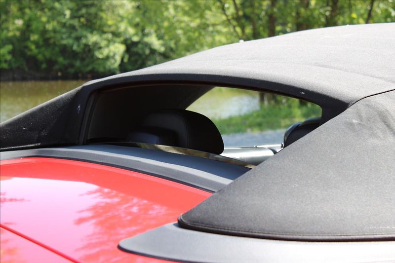 BMW Řada 6 645i LPG / CABRIO / M-PAKET - fotka 40 z 41