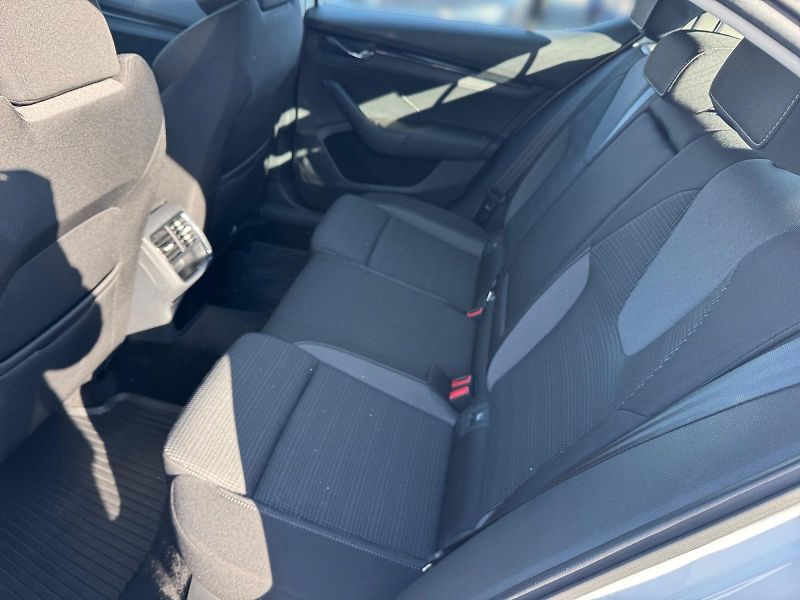 Škoda Octavia (2023) AMBITION 2.0TDI 110kW CZ DPH - fotka 8 z 11