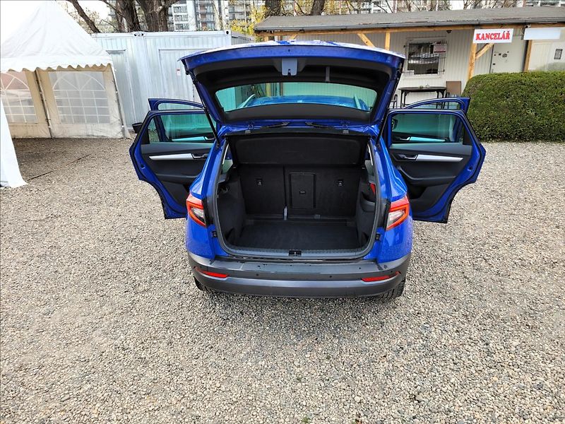 Škoda Karoq 1,6 tdi,navi,výhřev,klima,alu - fotka 41 z 50