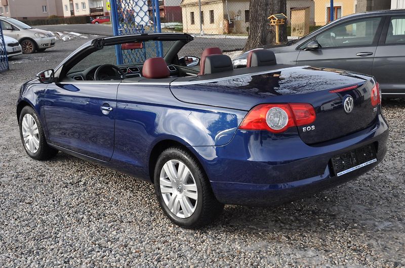 Volkswagen EOS 1.4TSi 90kW KŮŽE - fotka 4 z 18