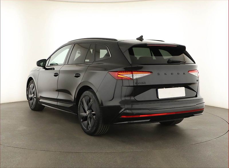 Škoda Enyaq (2023) iV RS (82 kWh), SoH 90% - fotka 4 z 34
