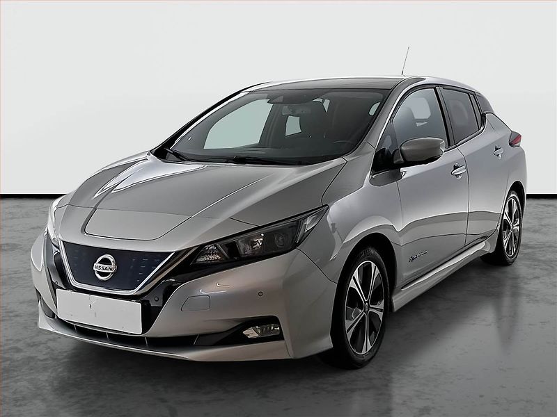 Nissan Leaf (2019) 40 kWh, Automat, Tempomat - fotka 2 z 16