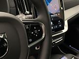 Volvo XC90 (2026) B5 AWD BLACK EDITION ULTRA 7 - náhled 29